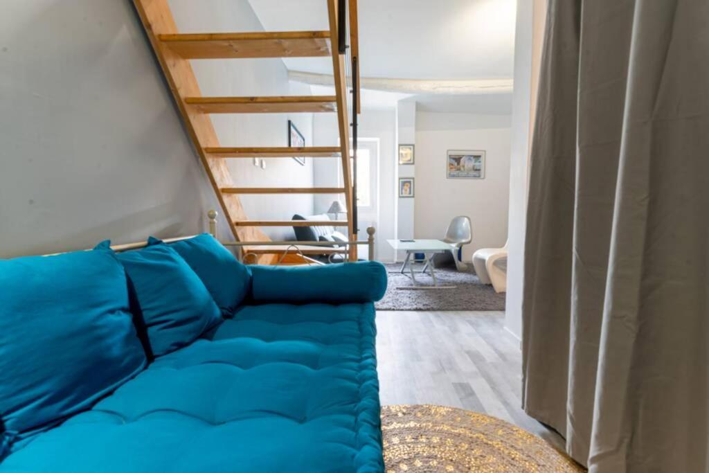 Le Charme du médiéval dans un appartement cosy Hyères Exterior foto